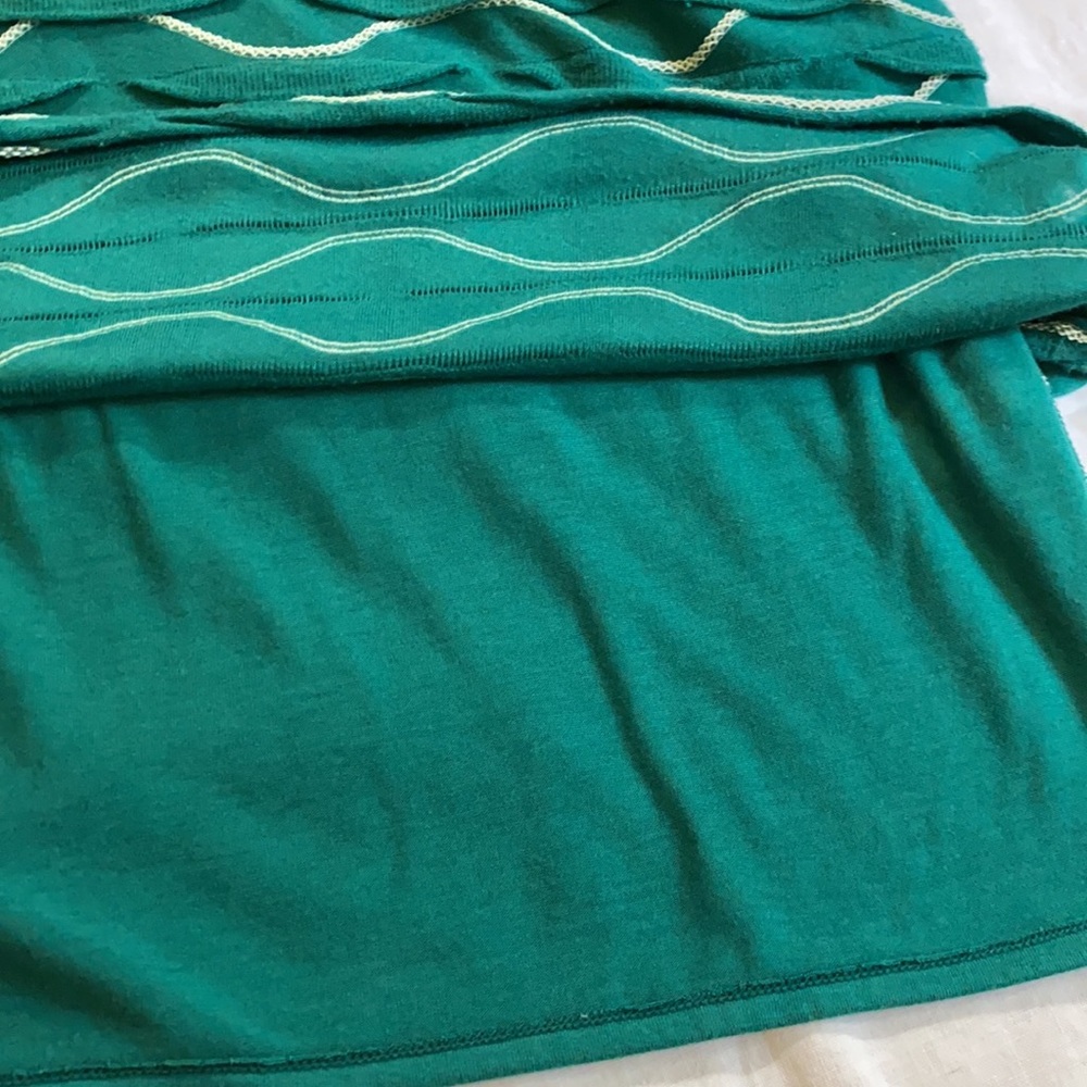 Studio M Beautiful textures green fitted dress Med - Picture 5 of 7
